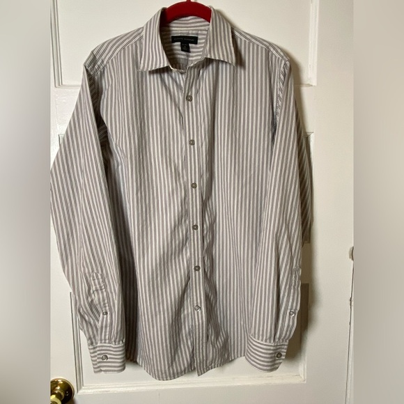 Banana Republic Gray Dress Shirt Classic Striped Design - Picture 1 of 5